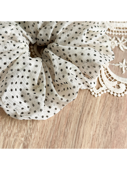 Gifty - Polka Dot High Stretch Scrunchie