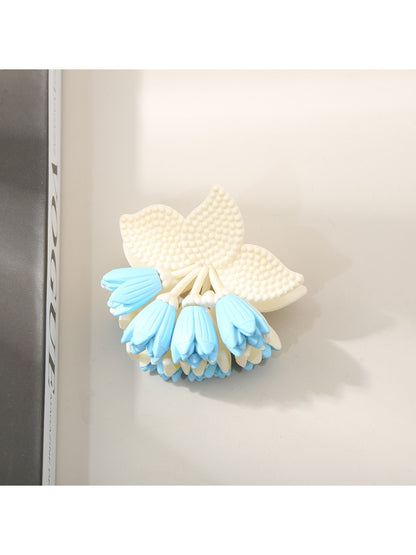 Beau - Lily of The Valley Claw Clip