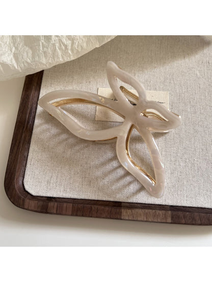 Beau - Cut-Out Butterfly Hair Clip