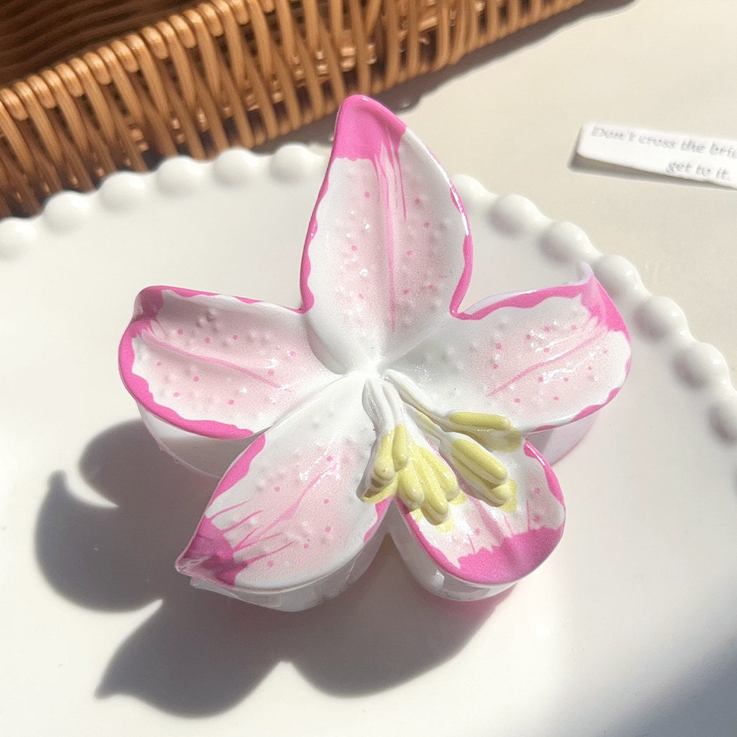 Beau - Bright Flower Shaped Cute Claw Clip