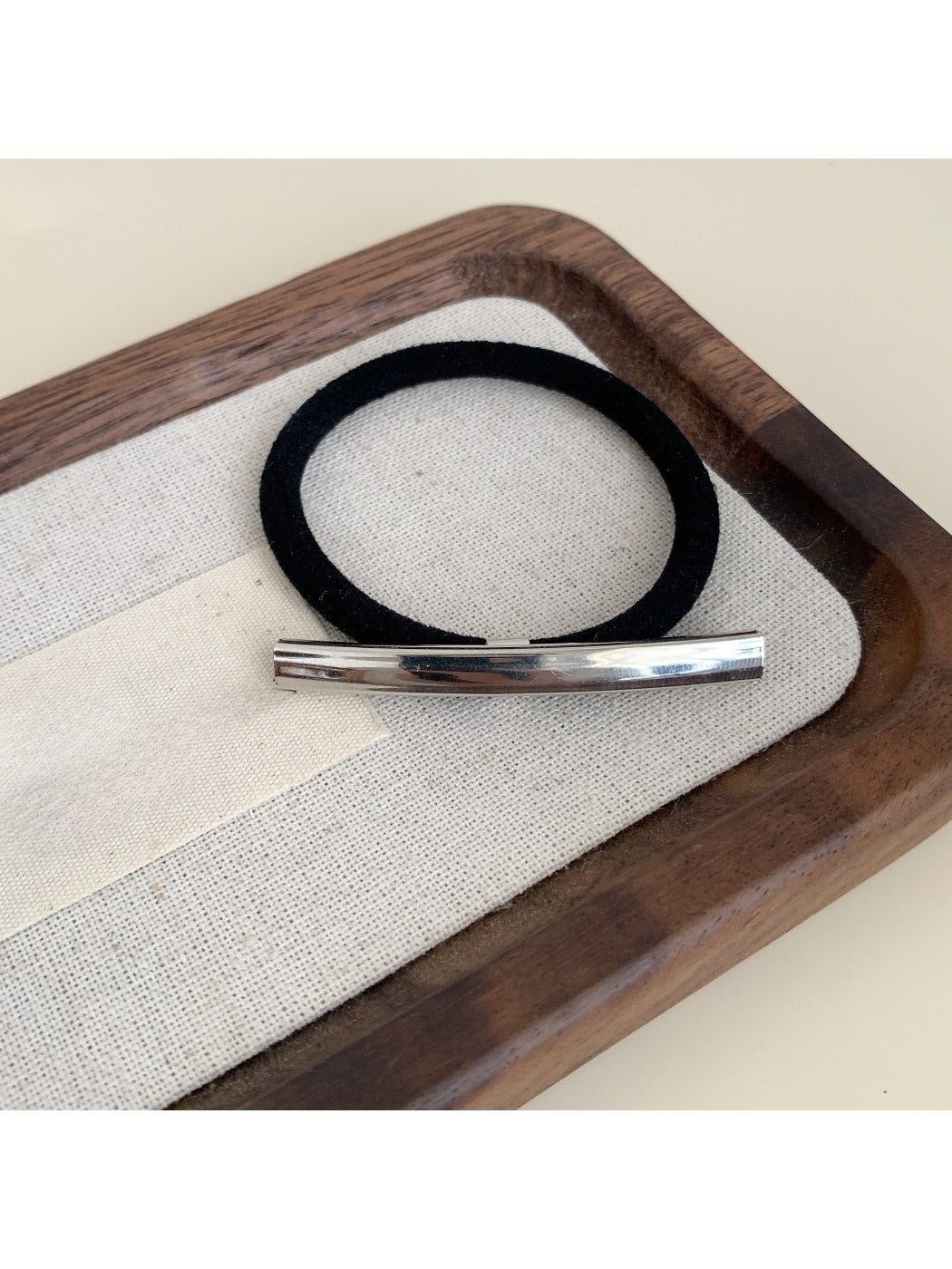 Gifty - Minimalist Geometric Hair Ties