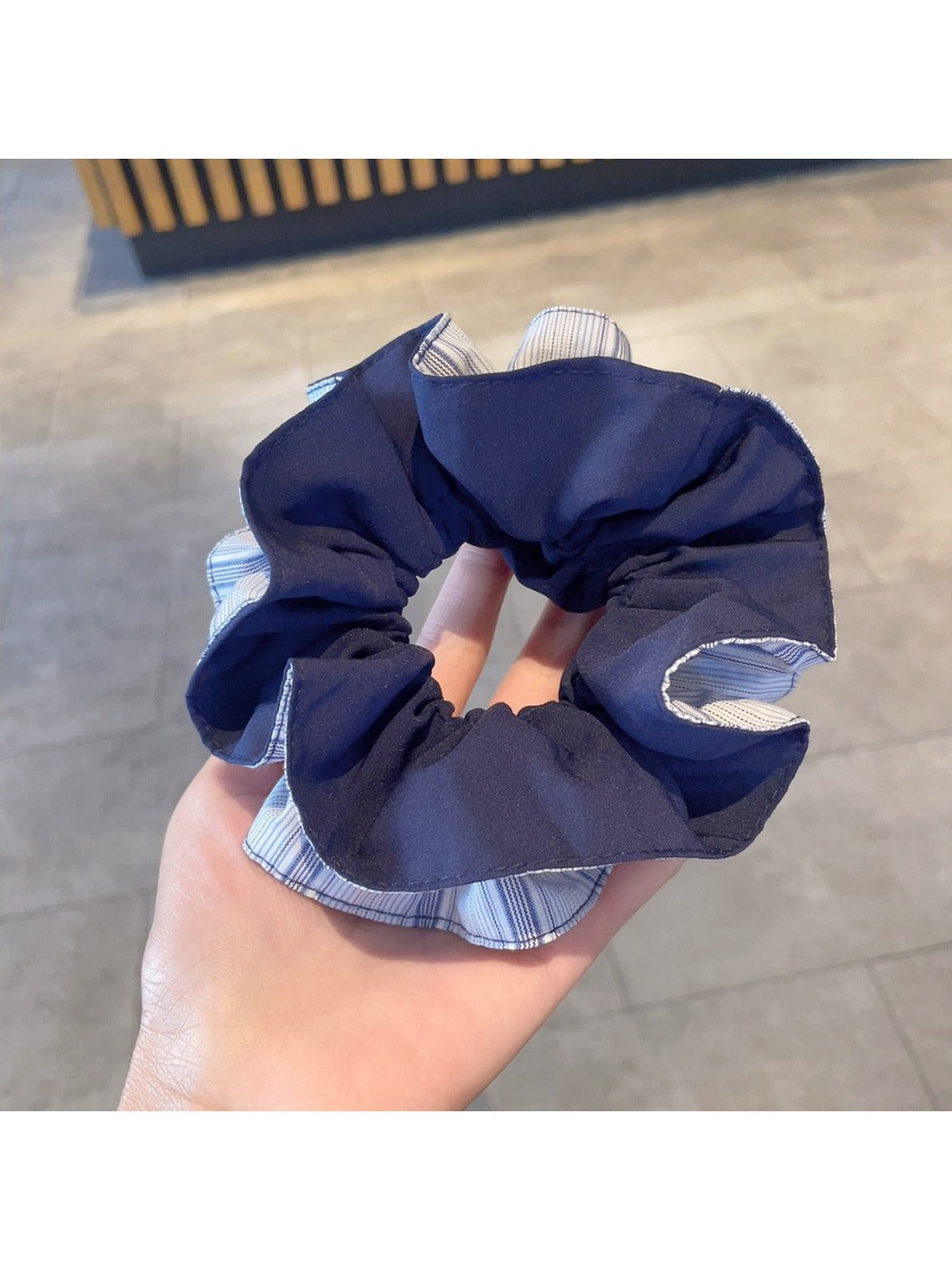 Gifty - Color-Blocked Double-Layer Scrunchie