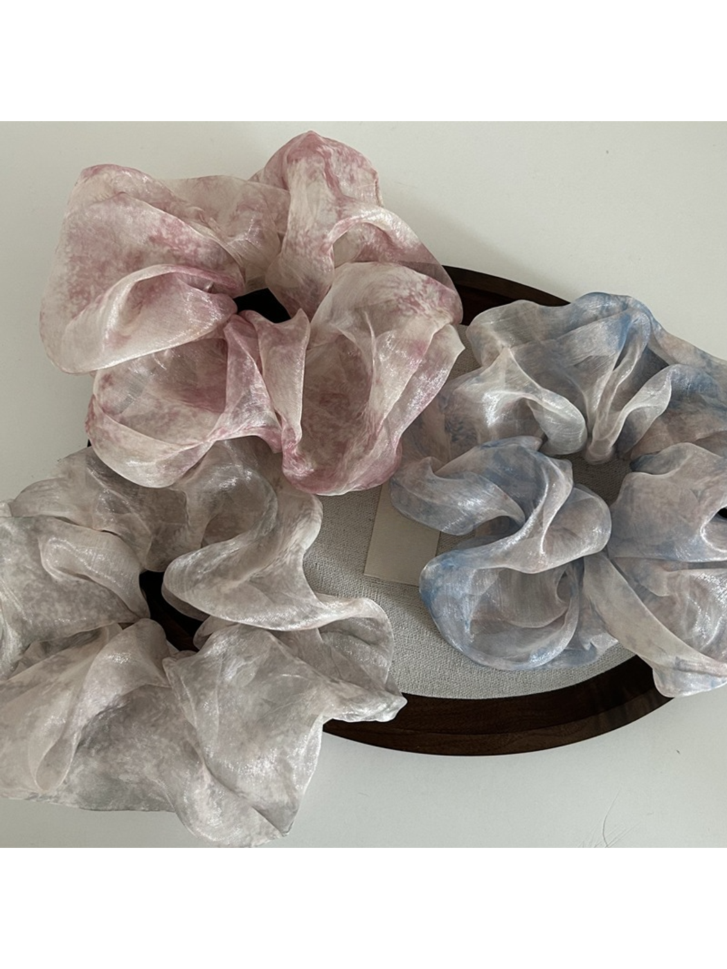 Gifty - Elegant Large Mesh Style Hair Scrunchie