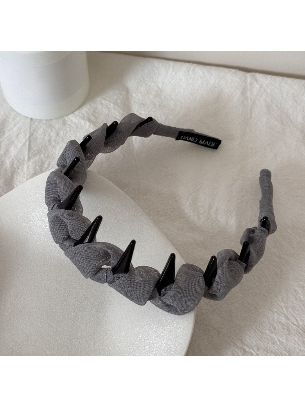 Gifty - Minimalist Polyester Toothed Wave Shape Headband