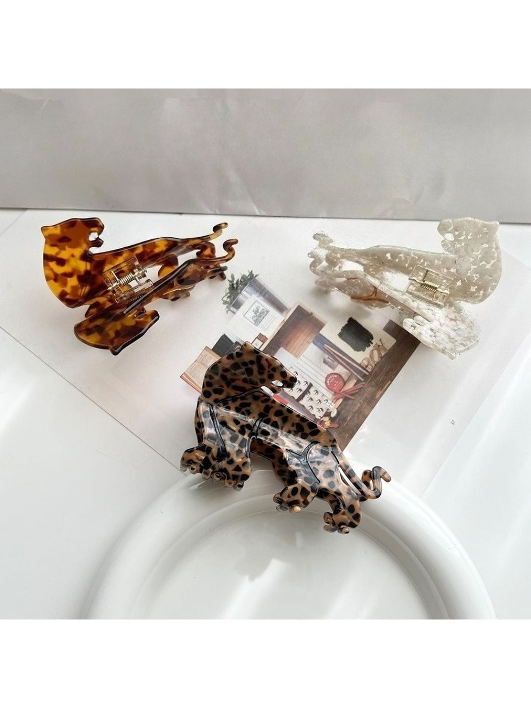 Beau - Standing Leopard Hair Clip
