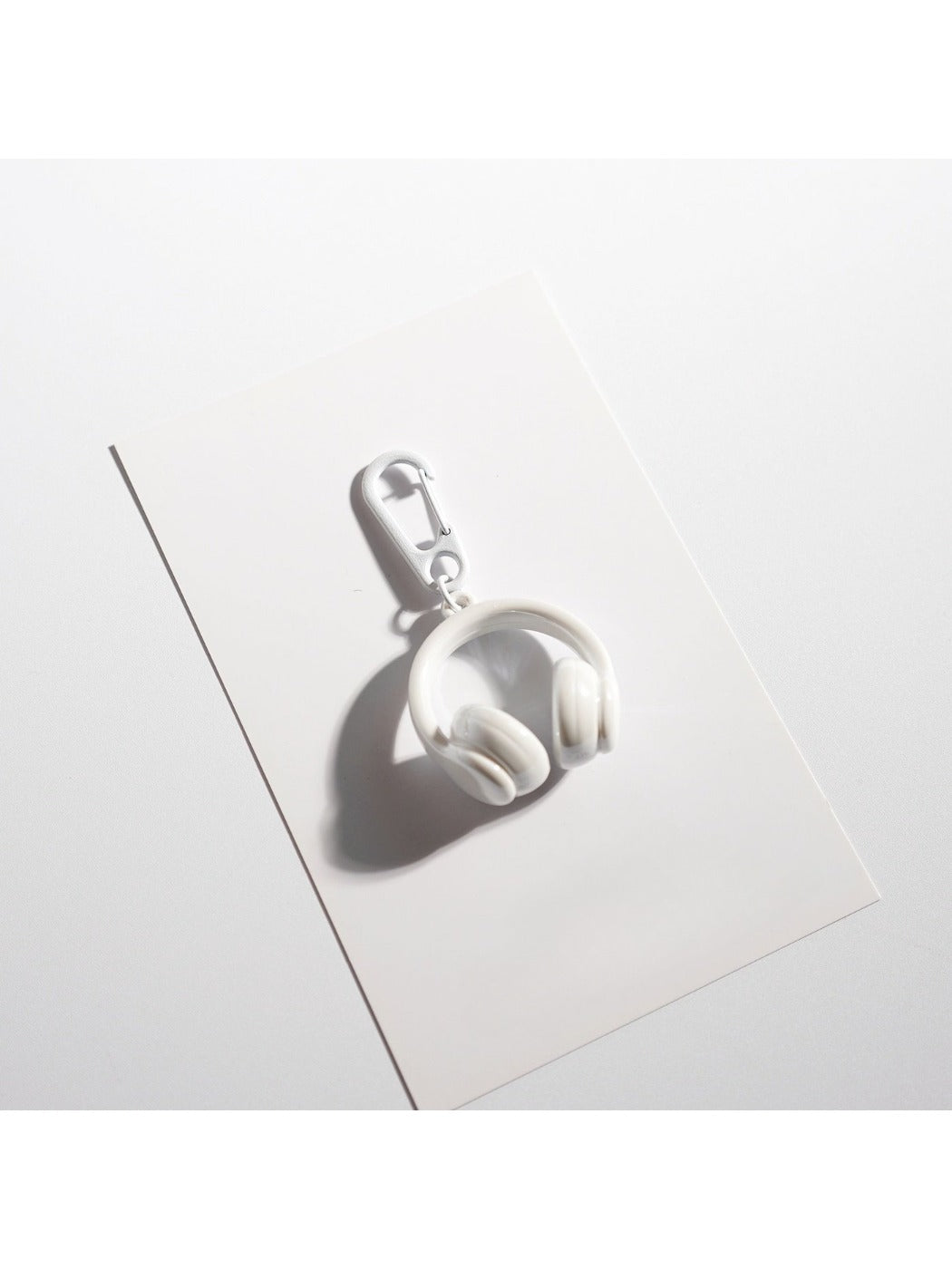 Keypus - Solid Color Headphone Shaped Keychain