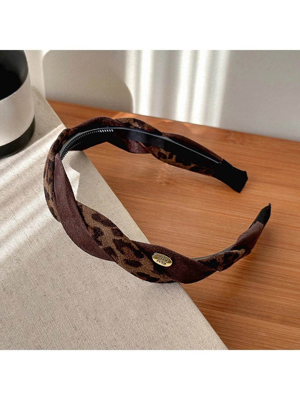 Gifty - Snug Retro Leopard Print Headband