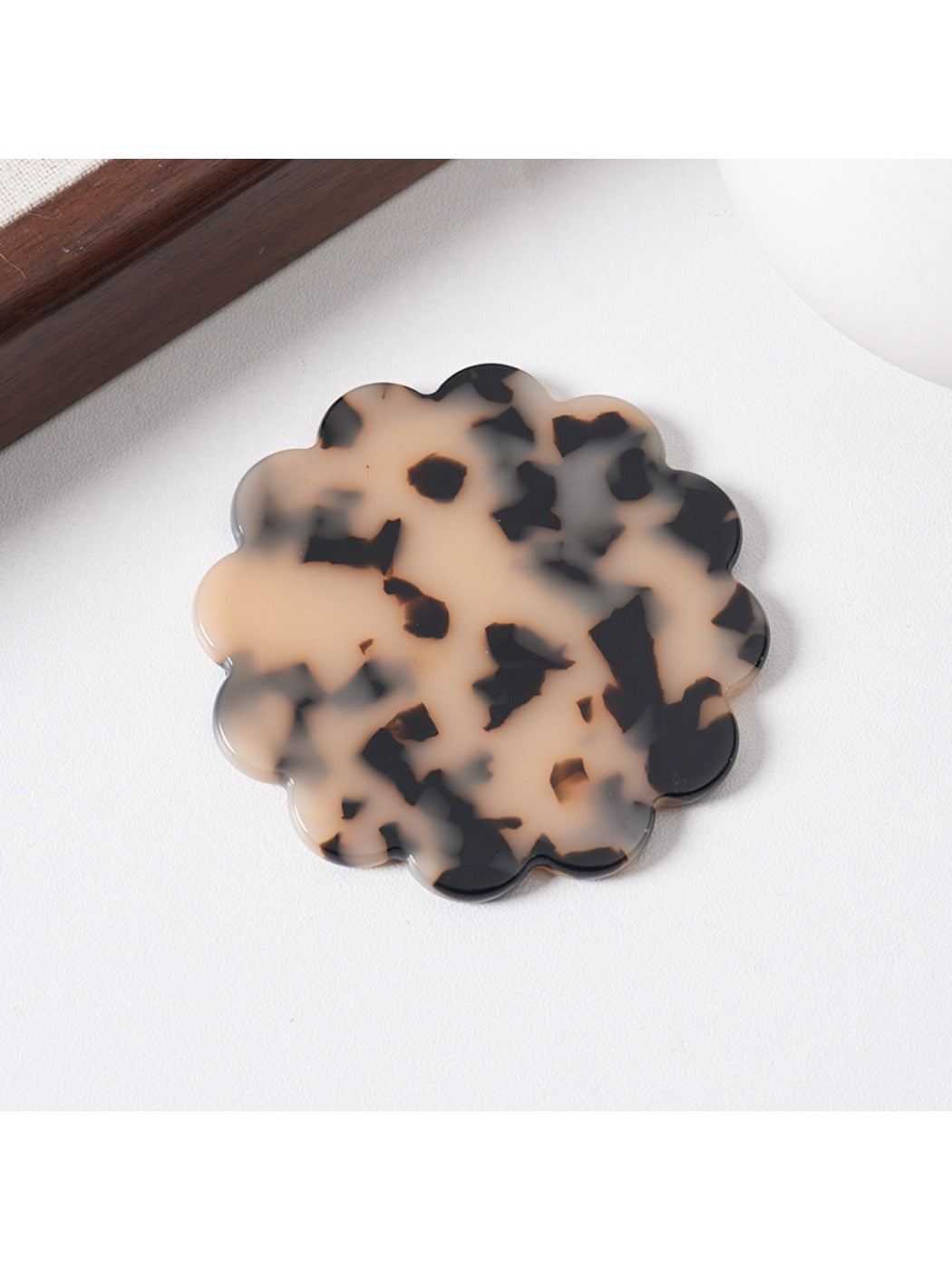 Mirroray - Sunflower Shaped Retro Makeup Mirror