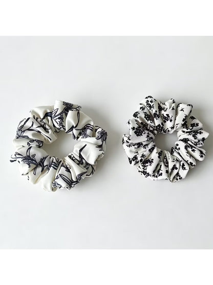 Gifty - Ink Wash Floral Print Polyester Scrunchie