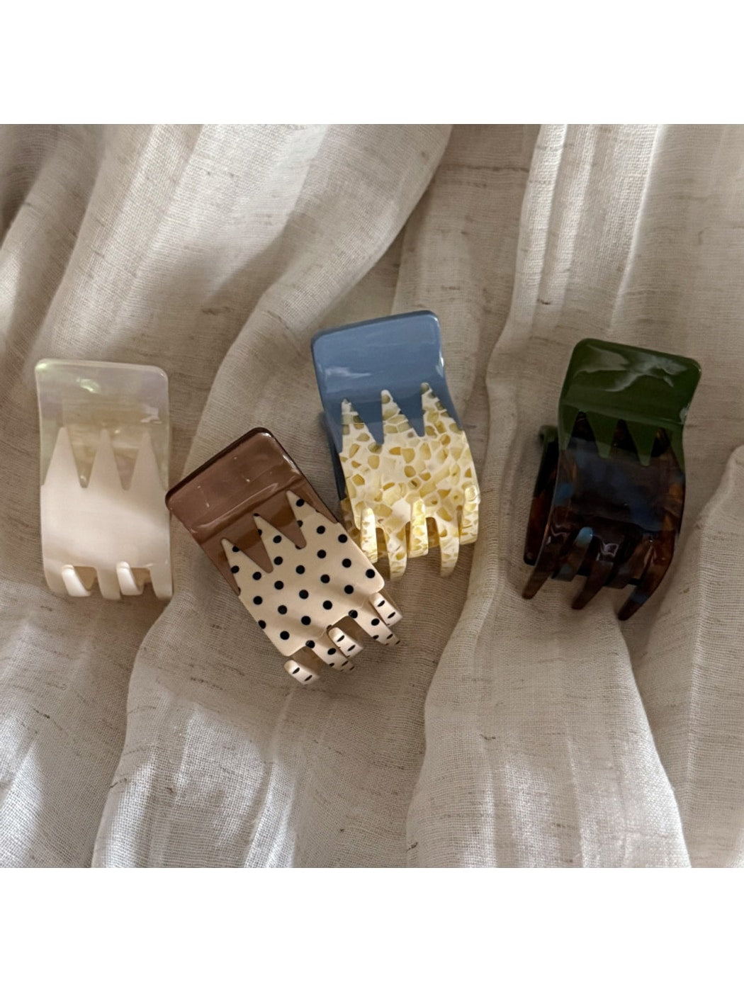 Beau - Vintage Acetate Board Claw Clip