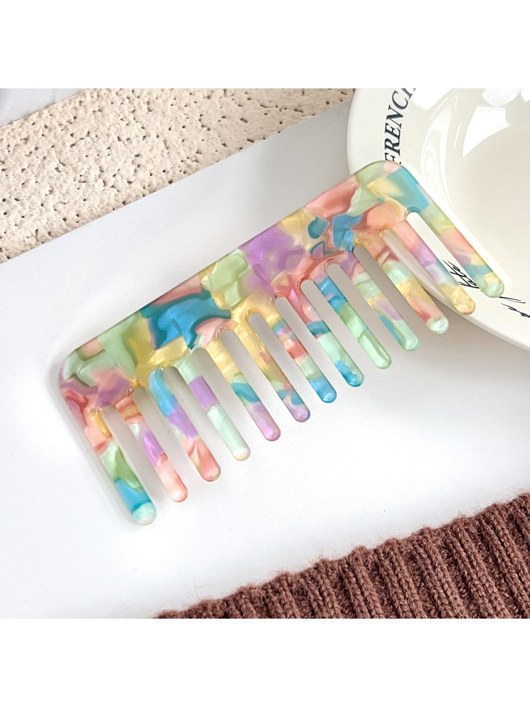 Camerow - Elegant Marble Pattern Comb