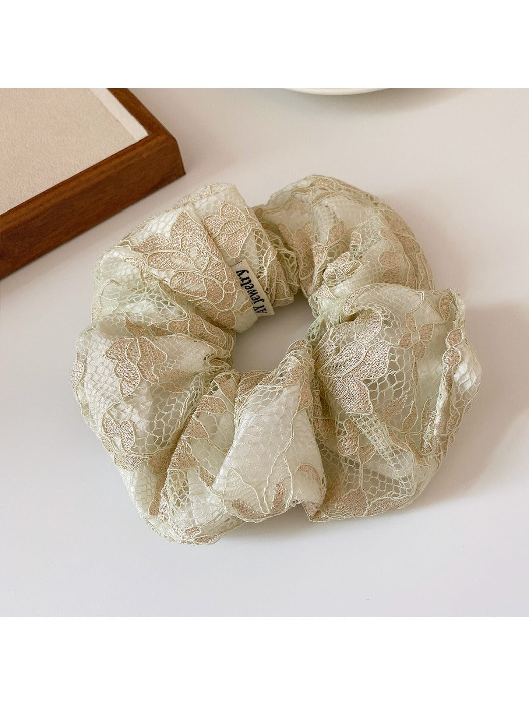 Gifty - Spring Hollow Embroidery Scrunchie Hair Tie