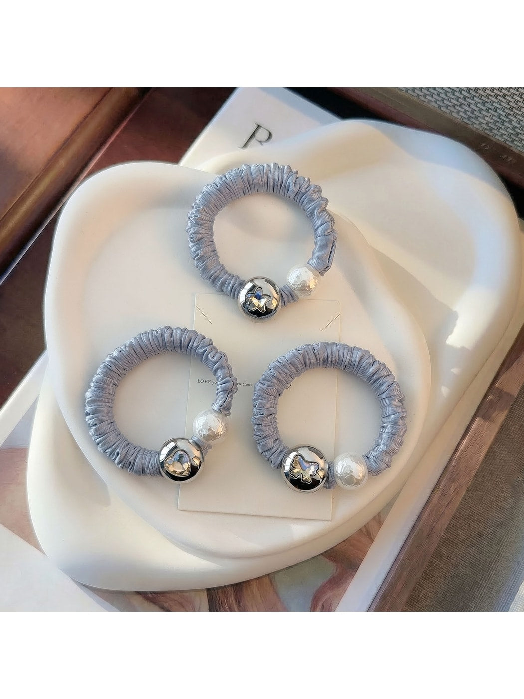 Gifty - Decorative Elastic Star Charm Hair Tie