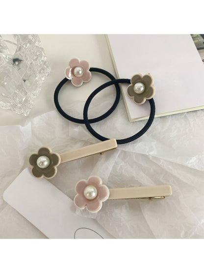 Gifty - Cream Color Girly Hair Tie