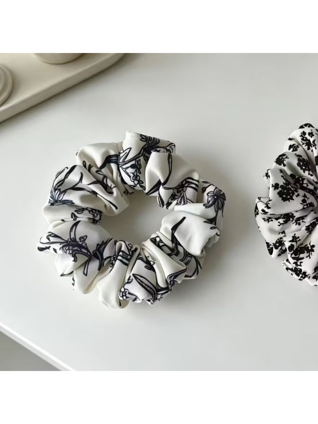 Gifty - Ink Wash Floral Print Polyester Scrunchie