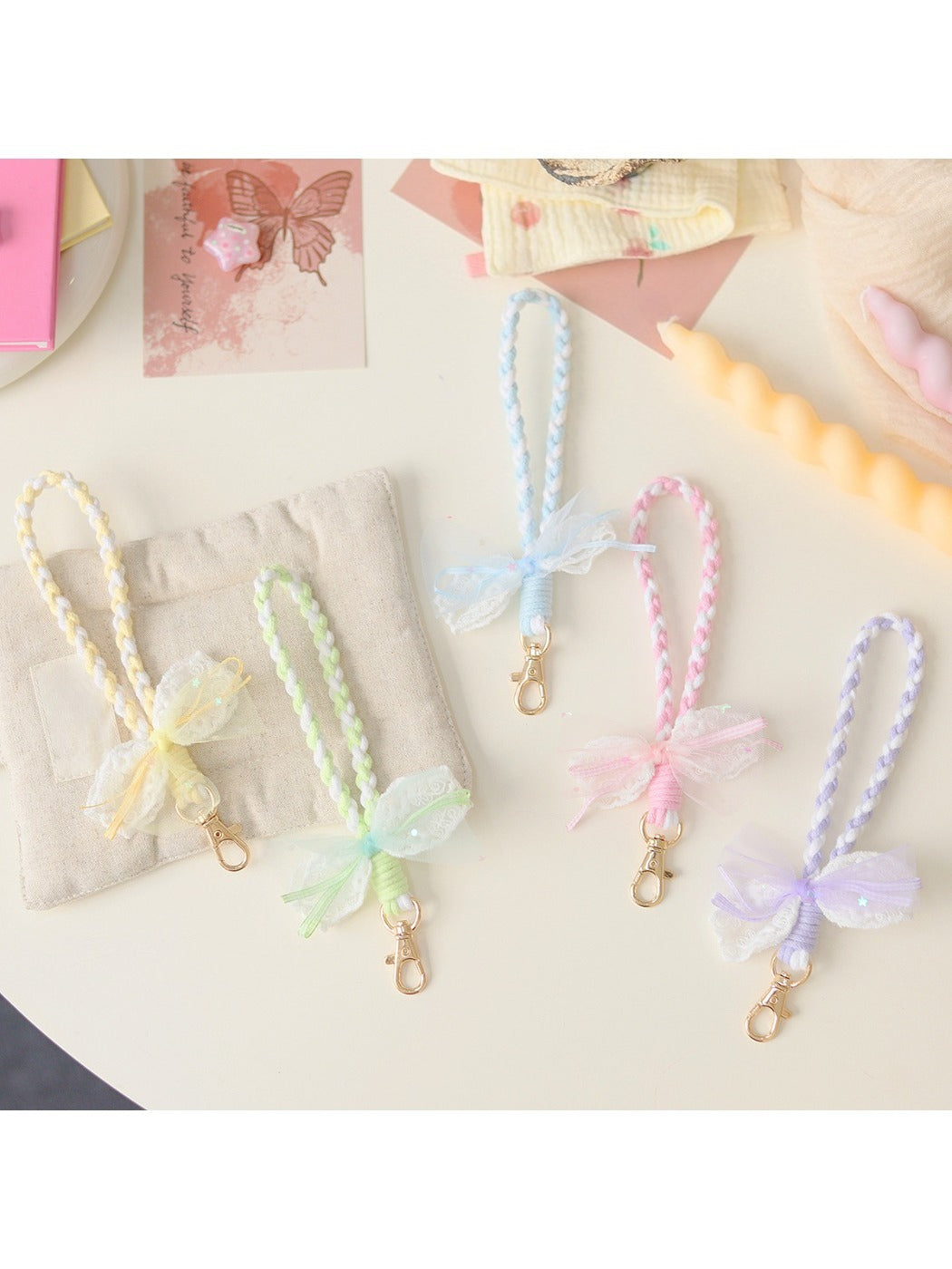 Keypus - Delicate Mesh Bow Keychain