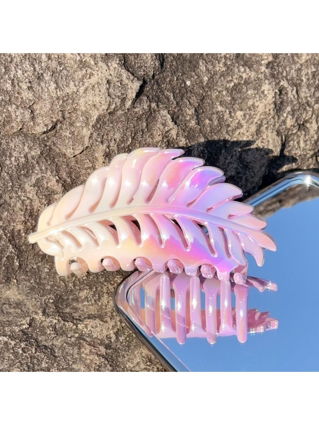 Beau - Gradient Plastic Flower Design Claw Clip