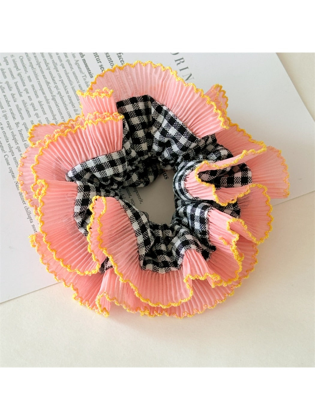 Gifty - Color Blocking Checkered Scrunchie