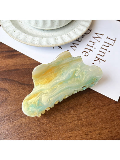 Beau - Glossy Cloud Form Acrylic Hair Claw Clip