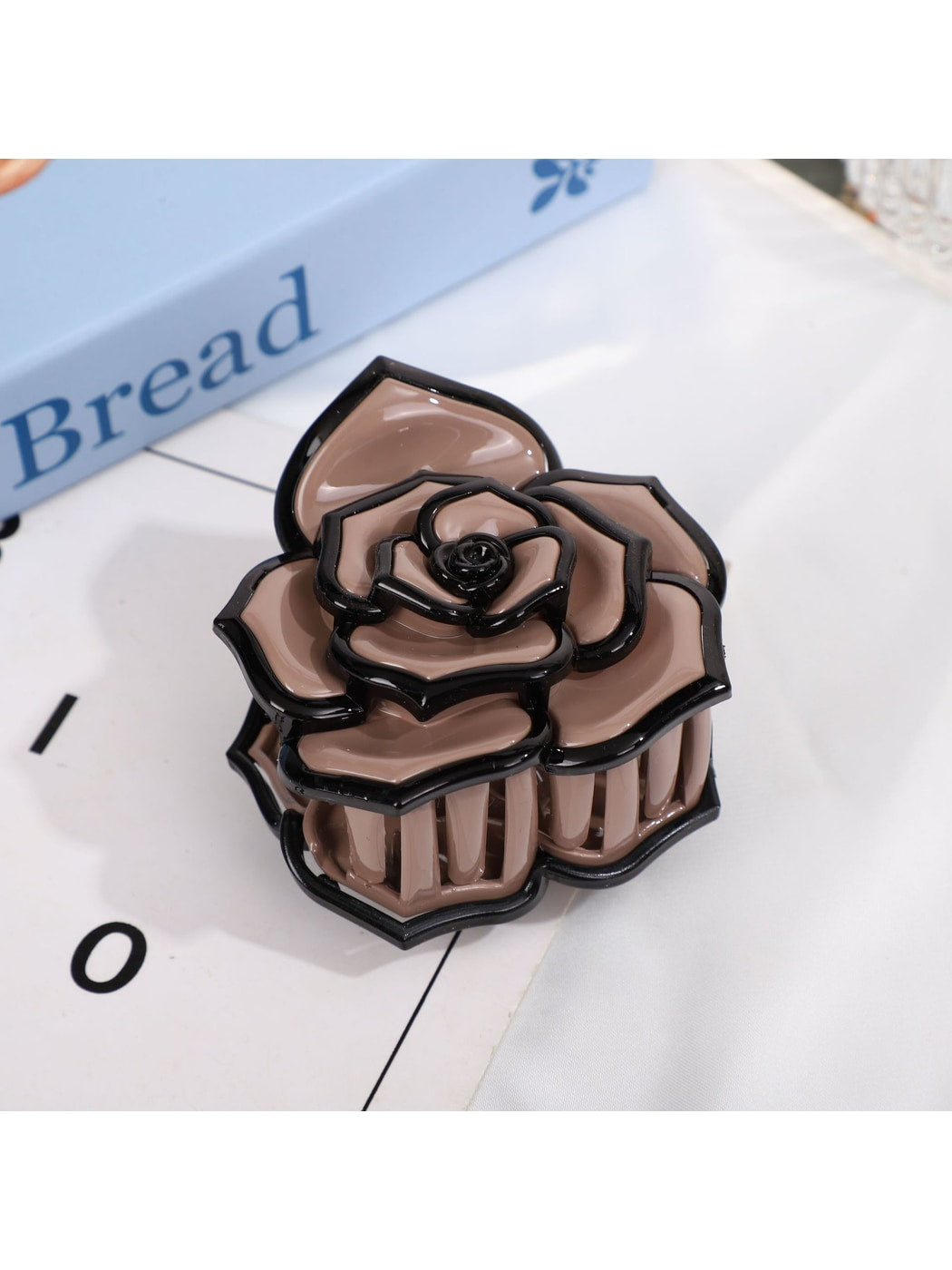 Beau - Rose Shape Plastic Floral Decorative Claw Clip