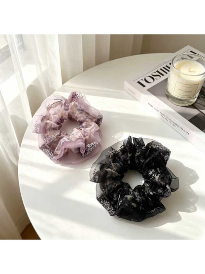 Gifty - Polyester Mesh Edge Floral Print Scrunchie