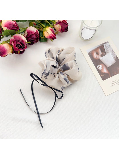 Gifty - Ink Wash Print Ruched Scrunchie