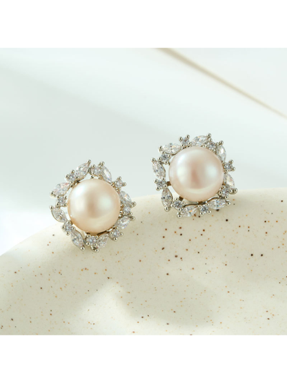 Earedge - Light Luxury Geometric Alloy Stud Earrings
