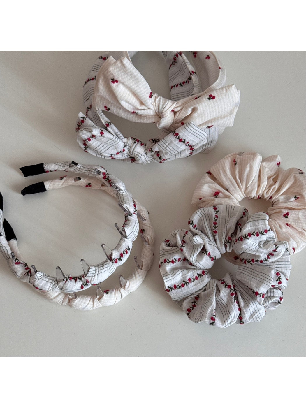 Gifty - Women's Printed Fabric Bow Detail Headband