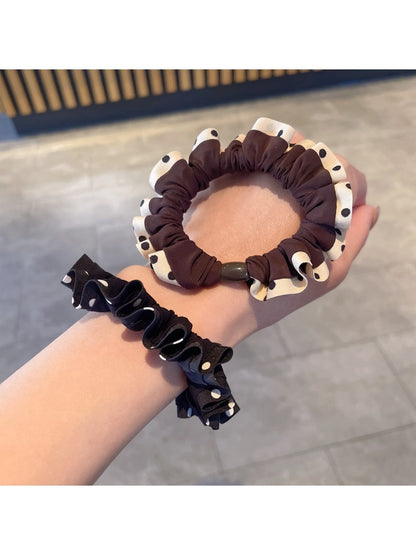 Gifty - Ruffled Polka Dot Scrunchie