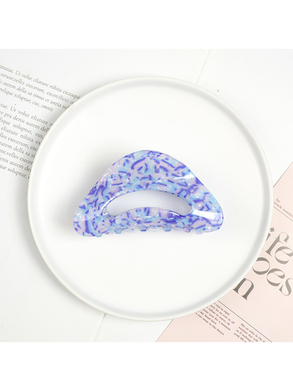 Beau - Acrylic Geometric Pattern Curved Claw Clip