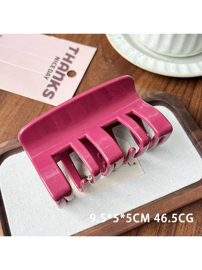 Beau plastic square claw clip with square shape and rounded edges