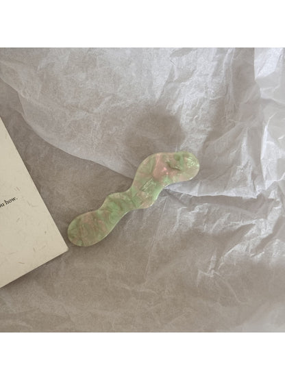 Beau - Geometric Wave Acetate Fiber Hair Clip
