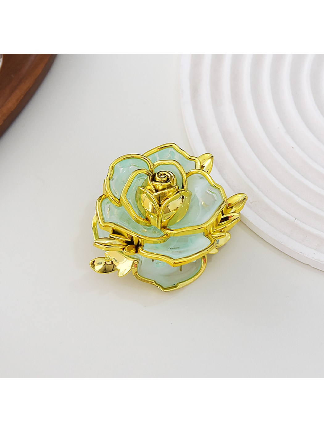 Beau - Sweet Floral Rose Gold Trim Hair Claw Clip
