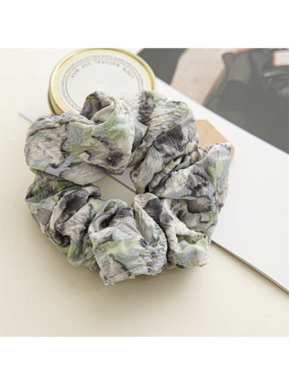 Gifty - Oil Painting Floral Gradient Scrunchie