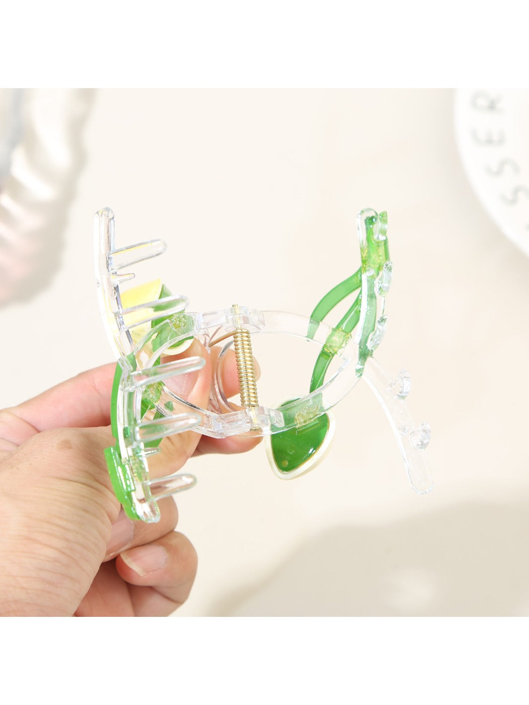 Beau - Cute Tulip Shaped Claw Clip