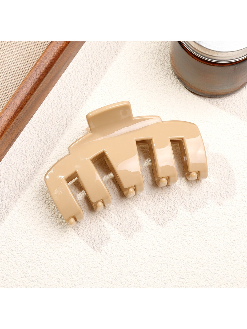 Beau - Soft Feel Arched Plastic Hair Styling Claw Clip