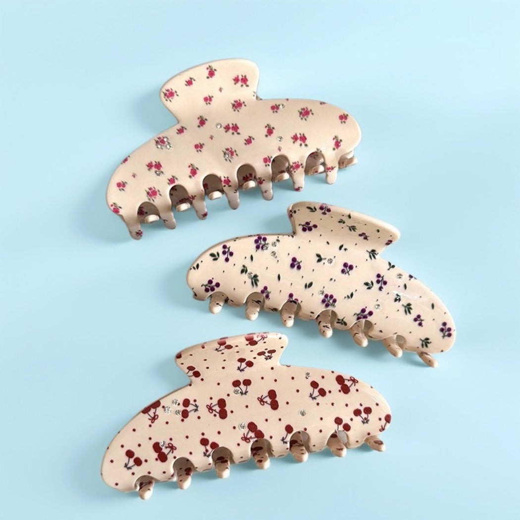 Beau - Delicate Floral Hair Claw Clip