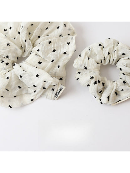Gifty - Simple Star Design Gathered Polyester Scrunchie