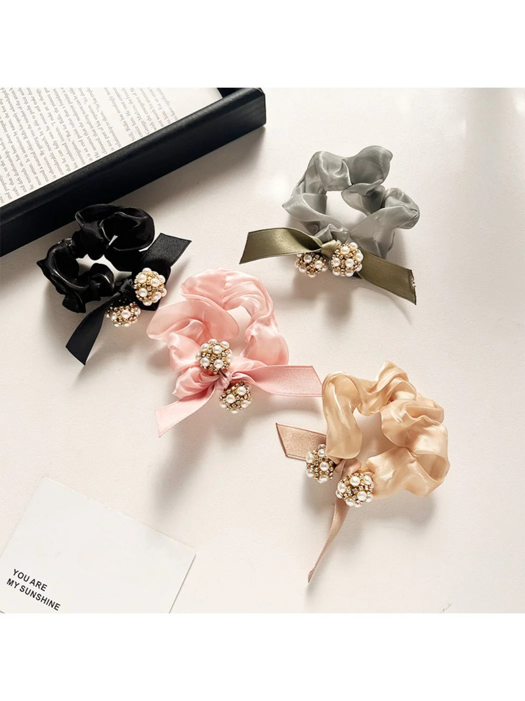 Gifty - Satin Floral Hair Tie