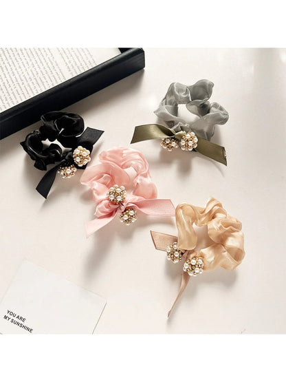 Gifty - Satin Floral Hair Tie