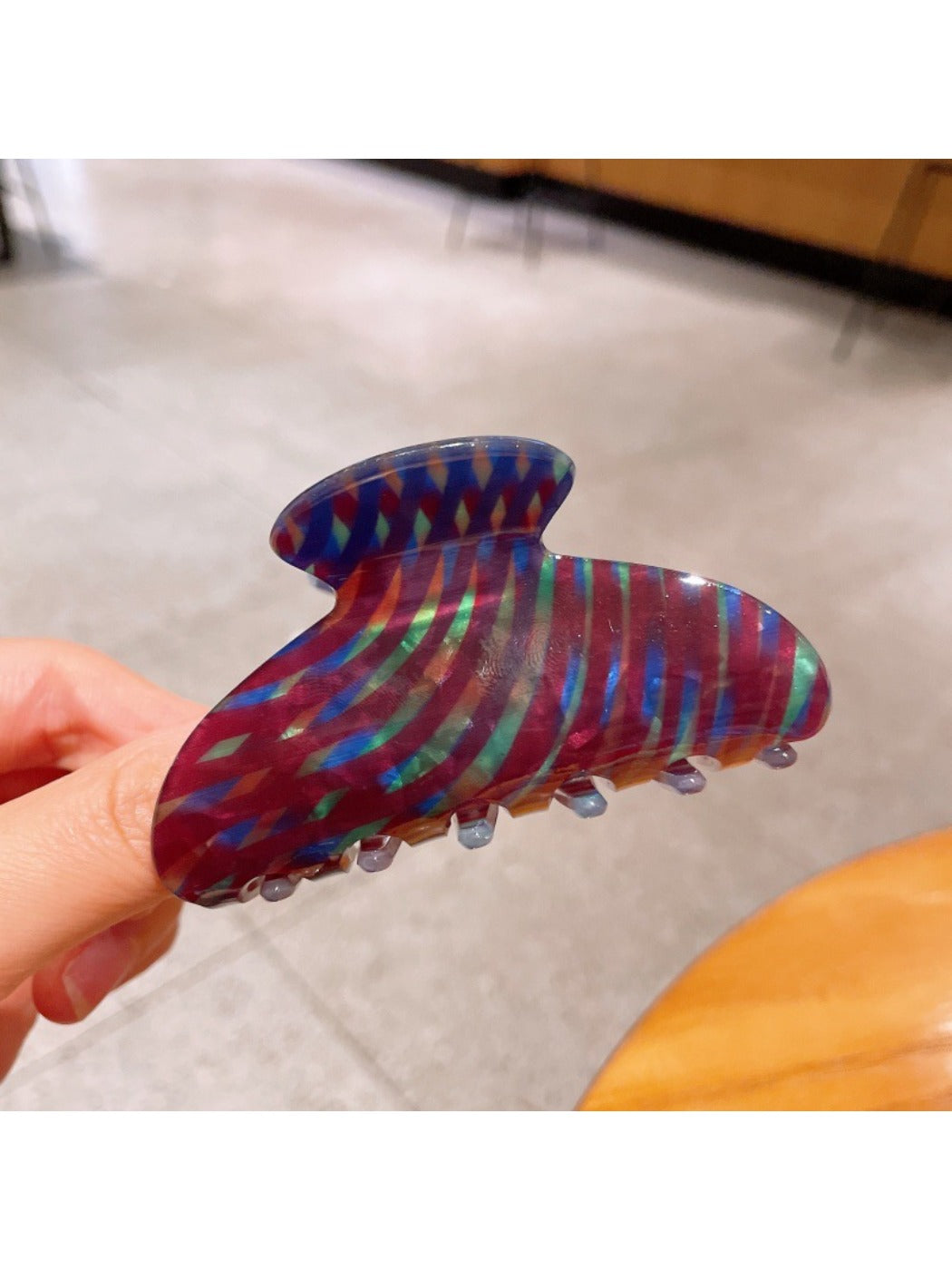 Beau - Colorful Half Circle Claw Clip
