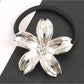 Gifty - Textured Flower Hair Tie