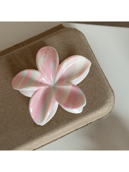 Beau - Adorable Plumeria Shaped Hair Claw Clip