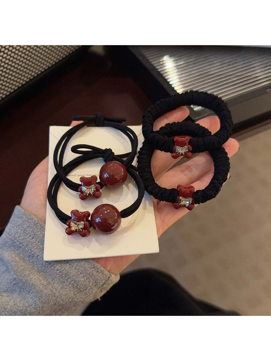 Gifty - Bear Decorative Hair Tie