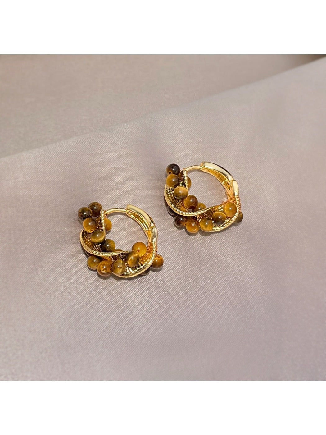 Earedge - Elegant And Stylish Earrings