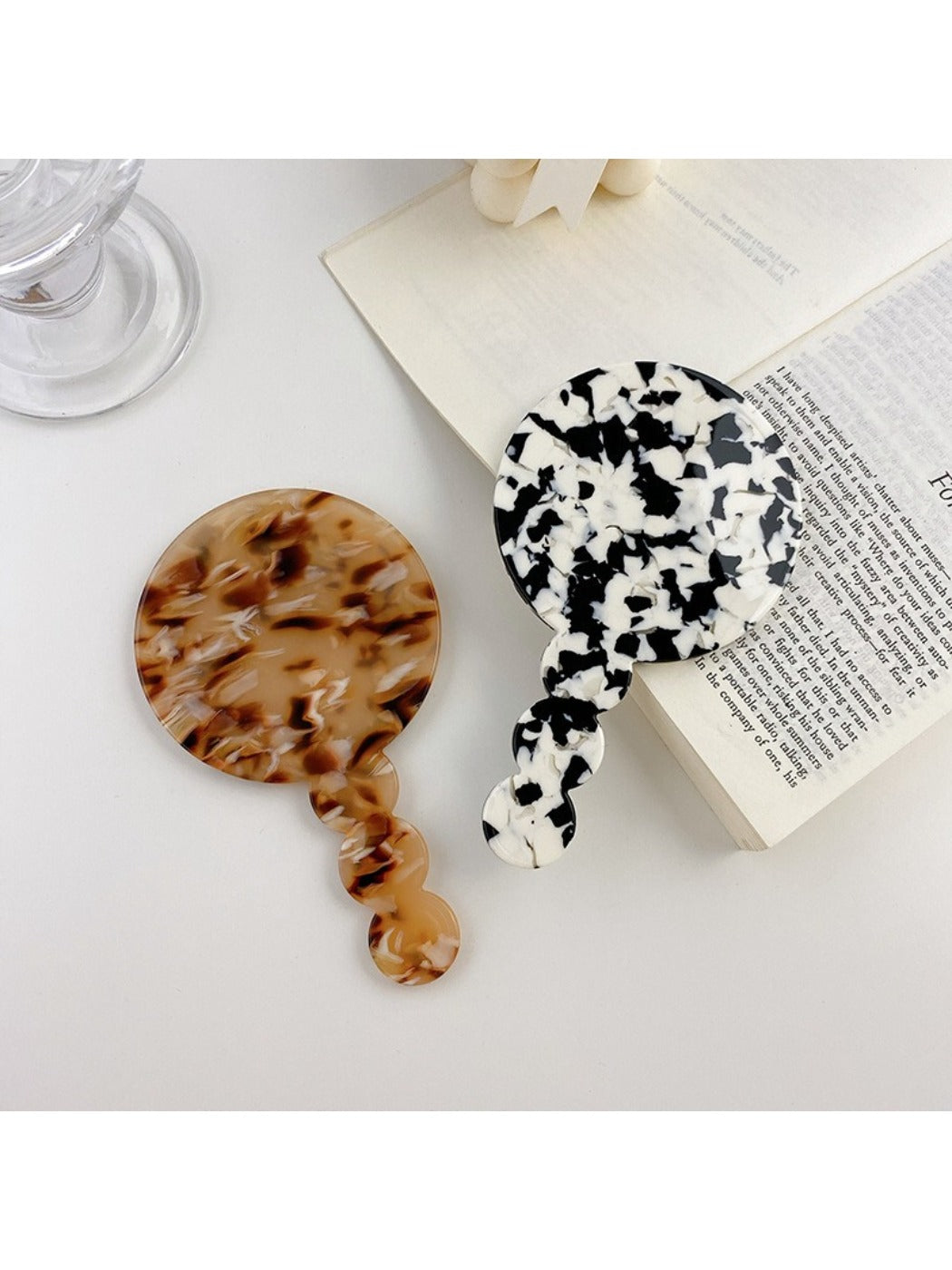 Mirroray - Vintage Geometric Handled Vanity Mirror