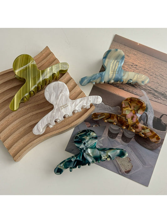 Beau - Elegant Ombre Hair Claw Clip