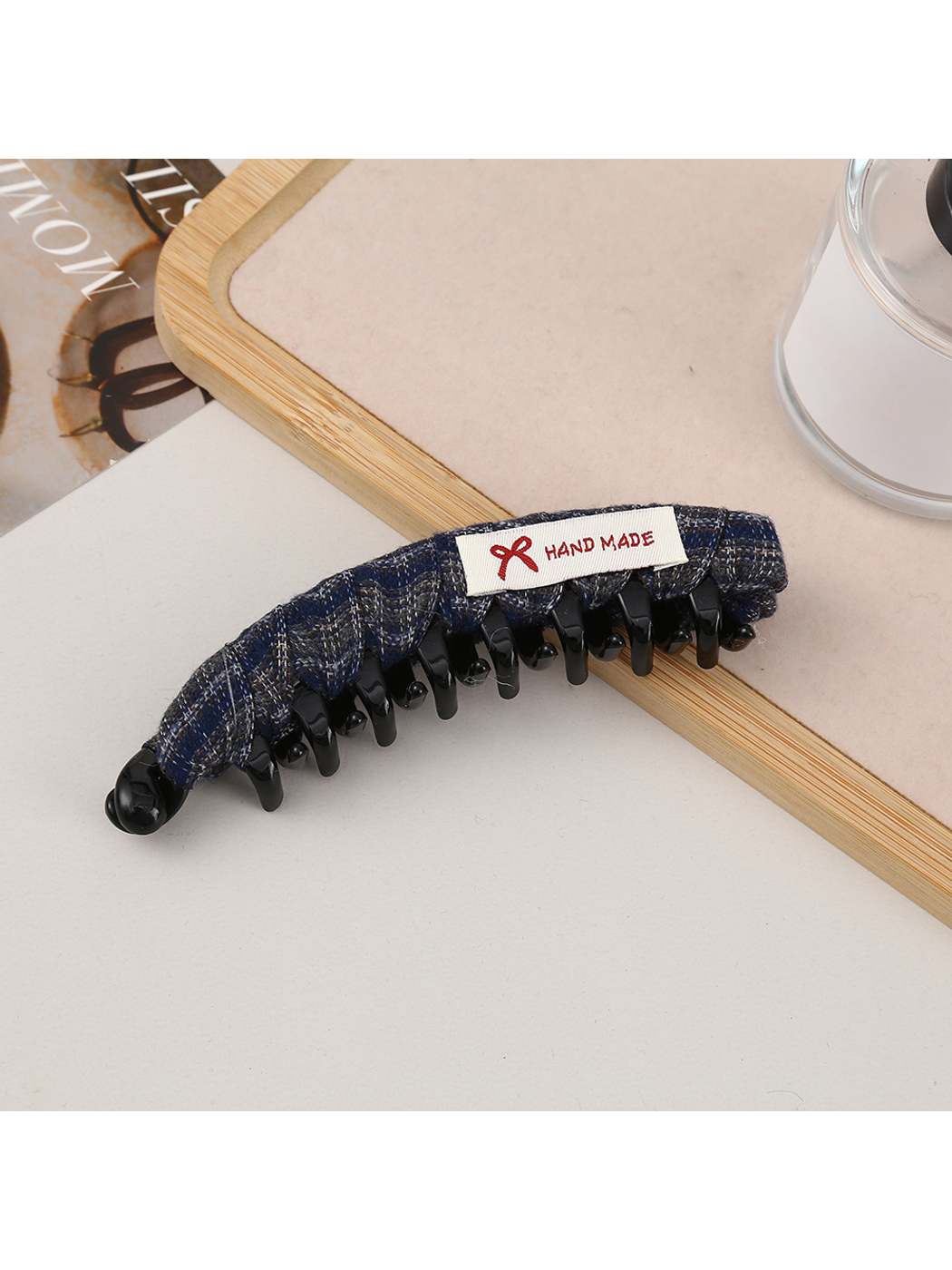 Beau - Textured Plaid Curved Ponytail Banana Clip