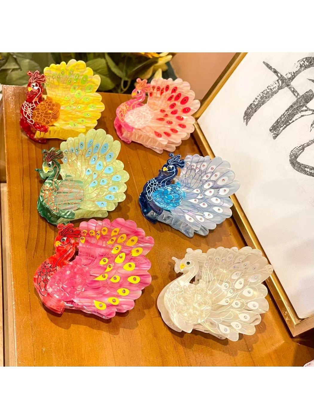 Beau - Peacock Acetate Hair Clip