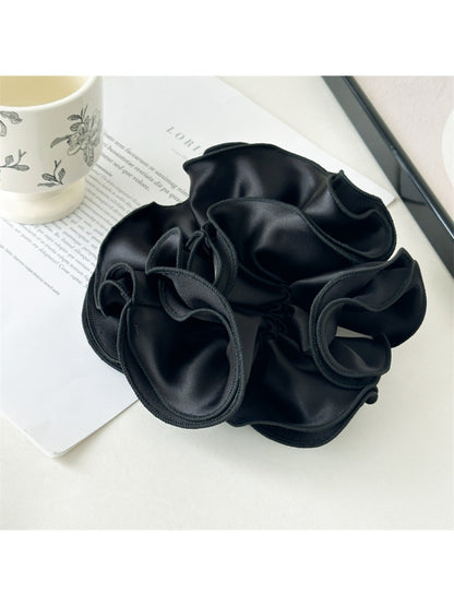 Gifty - Lace Trim Satin Scrunchie Hair Tie
